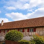 De Traditions Et Charme Chez Montze
