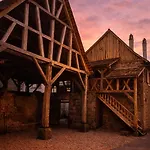 De Traditions Et Charme Chez Montze 4*