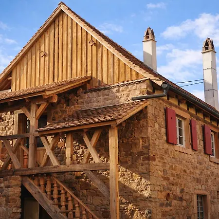 De Traditions Et Charme Chez Montze 4*